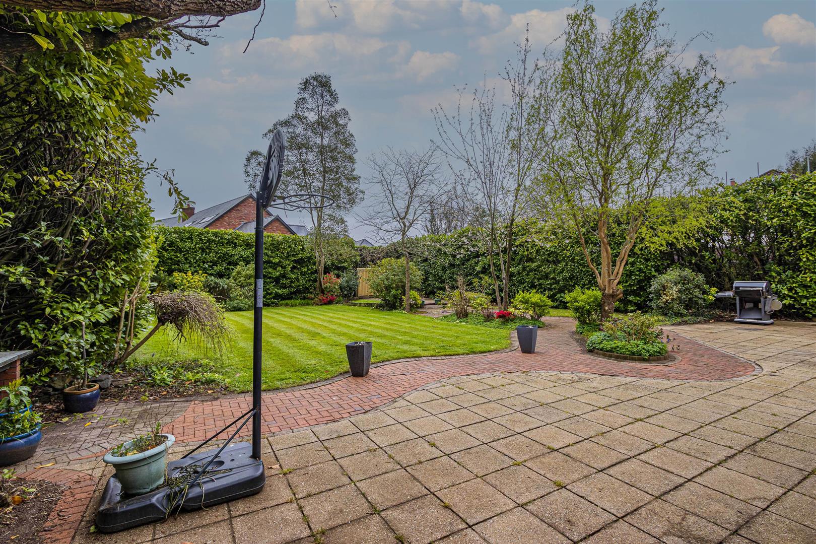 DRUIDSTONE ROAD, OLD ST. MELLONS, CARDIFF Jeffrey Ross Estate Agents